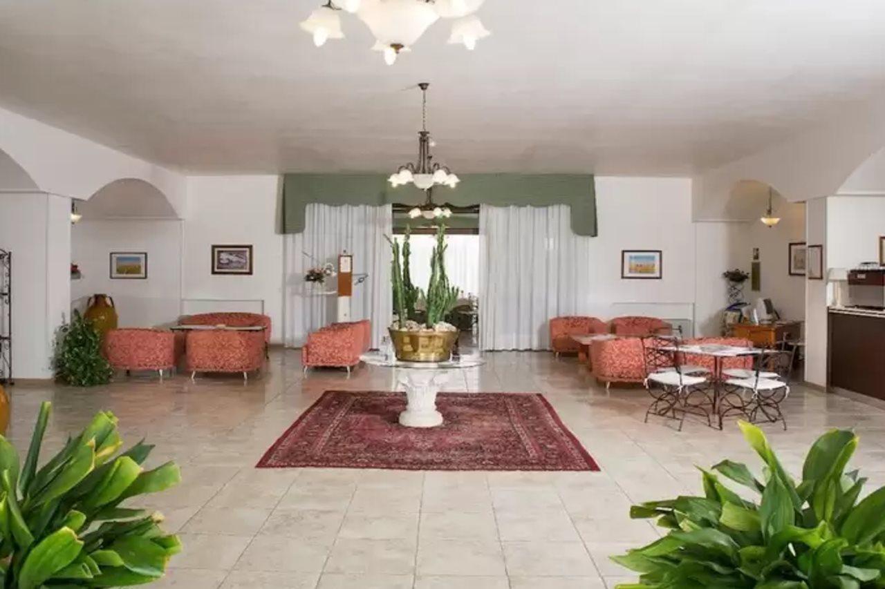 אלברובלו Hotel Ramapendula מראה חיצוני תמונה