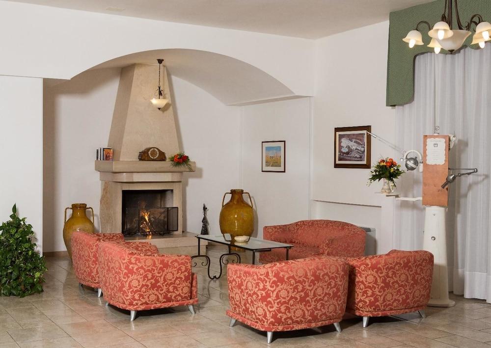אלברובלו Hotel Ramapendula מראה חיצוני תמונה