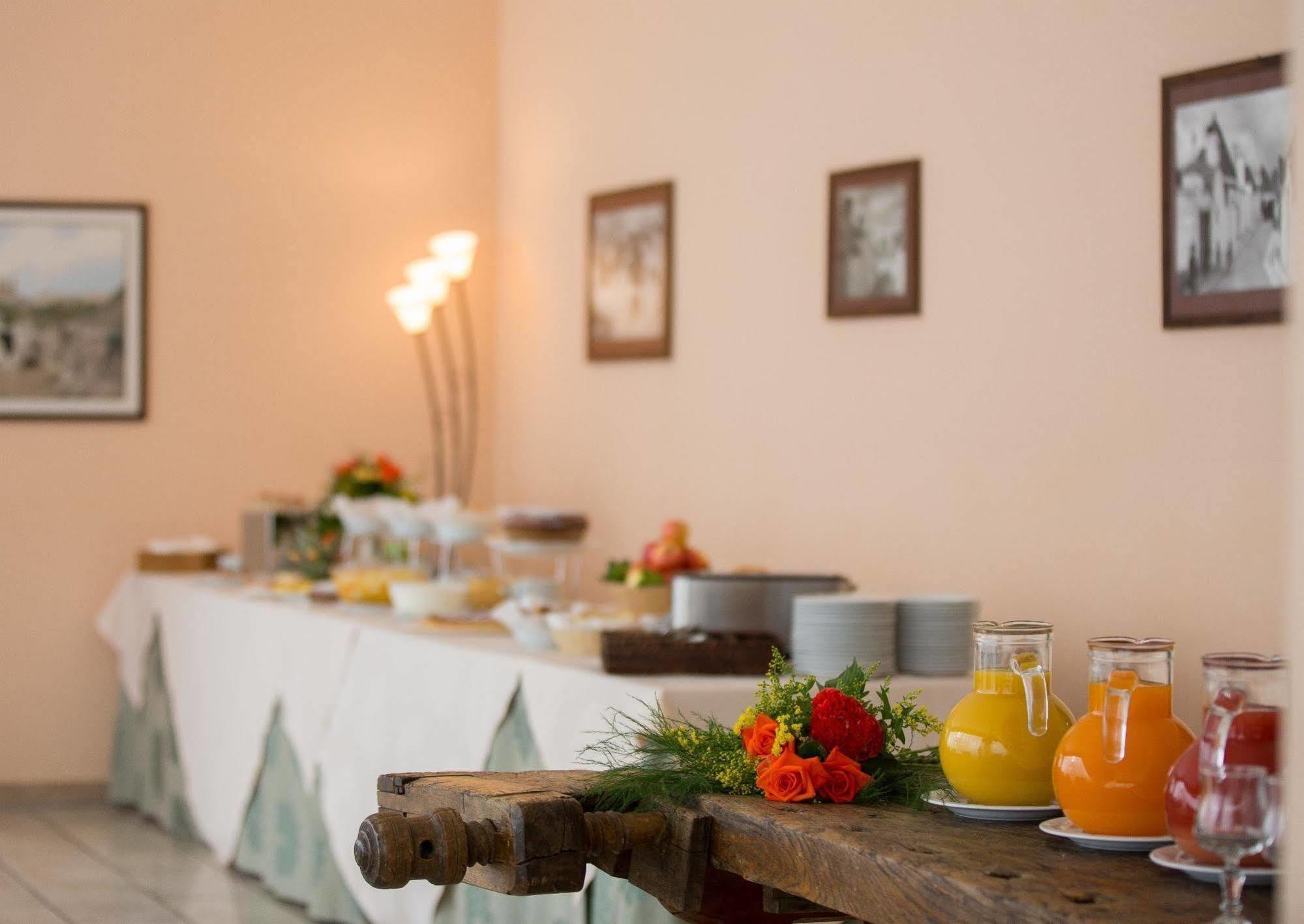 אלברובלו Hotel Ramapendula מראה חיצוני תמונה